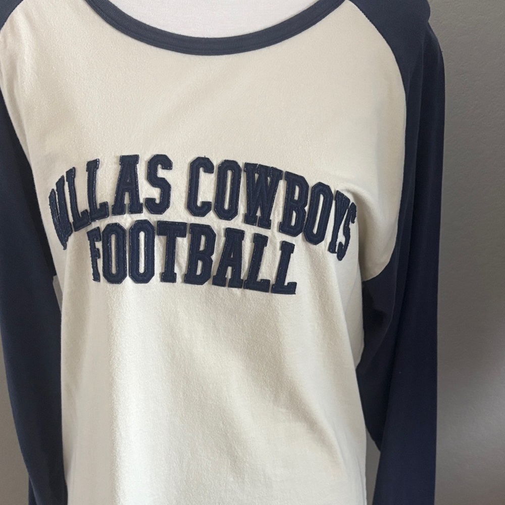 Dallas Cowboys Football Long Sleeve Shirt - Cream and Blue